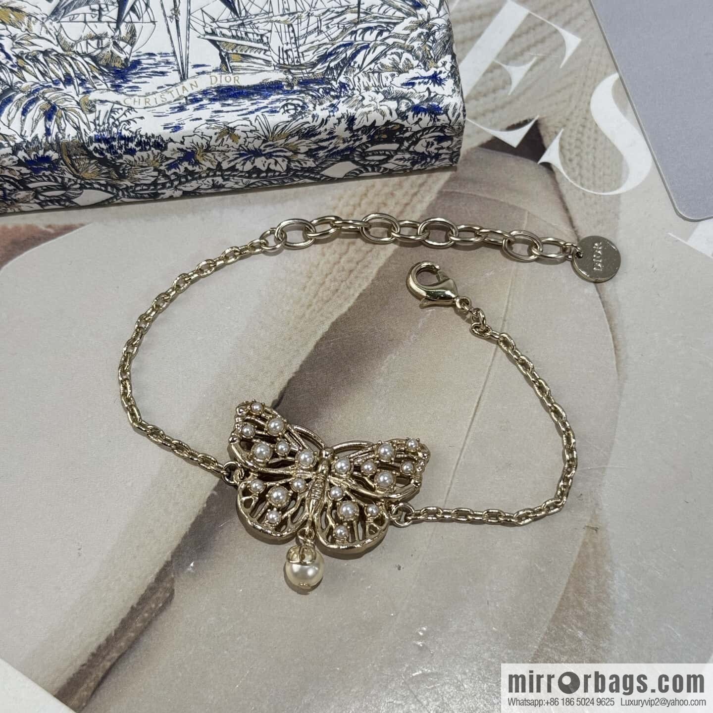 ❗️New ❗️ Dior bracelet ☀️ new ☑️ Dior DIOR butterfly pearl bracelet ☀️