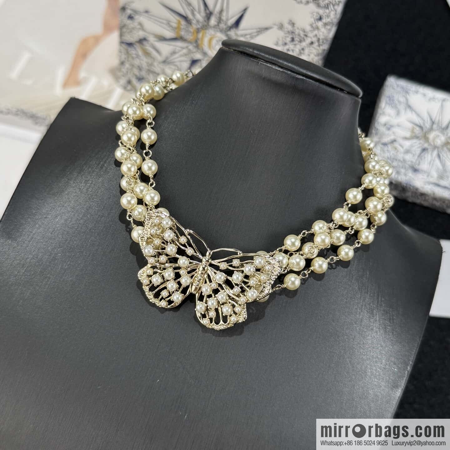 ❗️New ❗️ Dior pearl necklace ☀️ new ☑️ Dior DIOR butterfly three-layer pearl necklace ☀️