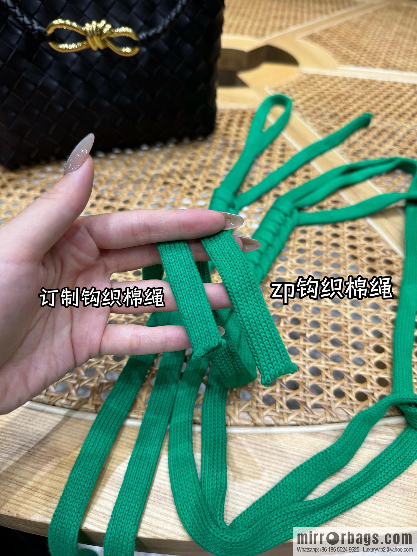 BV Andiamond clutch bag 741511 Shabili red