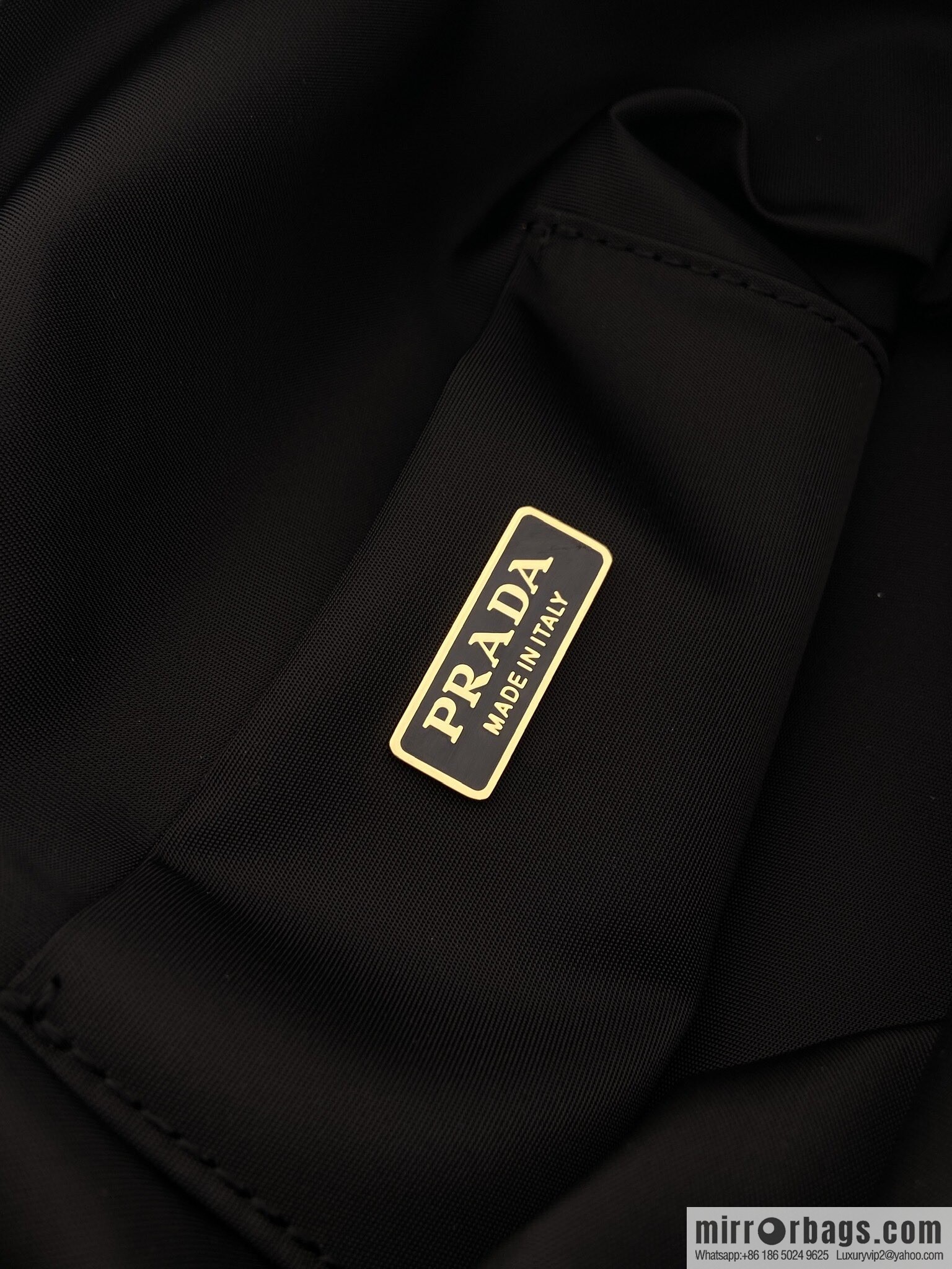 PRADA 🎉 new handbag 🎉 1NK001 drawstring pouch 🎉 black