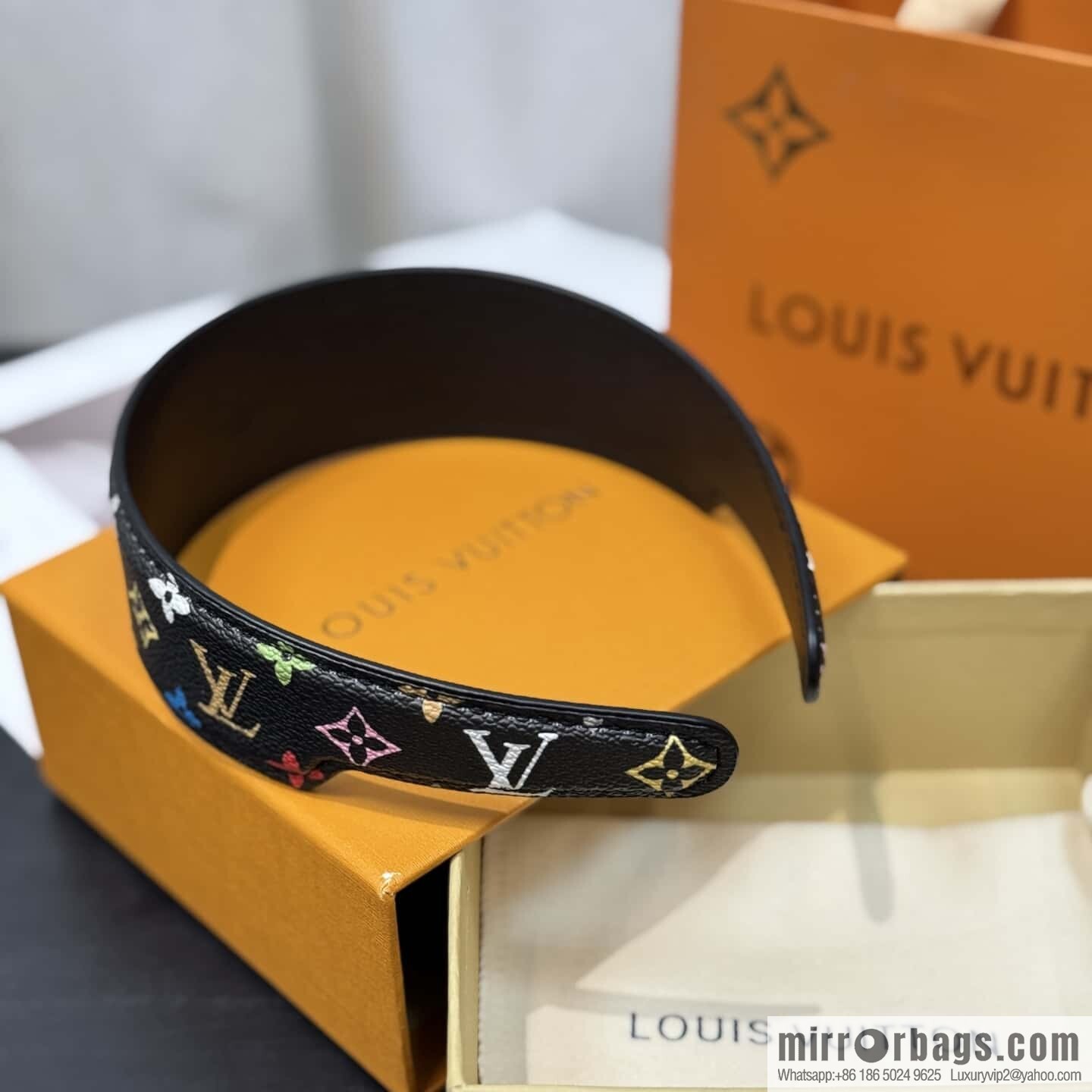 ❗️New ❗️ ☀️ New ☑️ LV Louis Vuitton headband ☀️