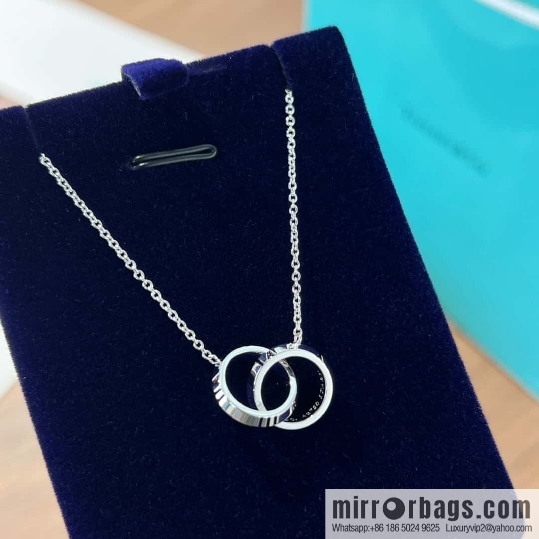 ❗️New ❗️ New ☑️ TIFFANY & Co. Tiffany X Buckle Double Ring Ring Necklace