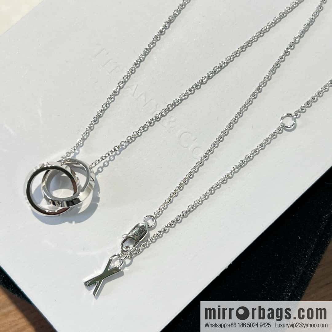 ❗️New ❗️ New ☑️ TIFFANY & Co. Tiffany X Buckle Double Ring Ring Necklace