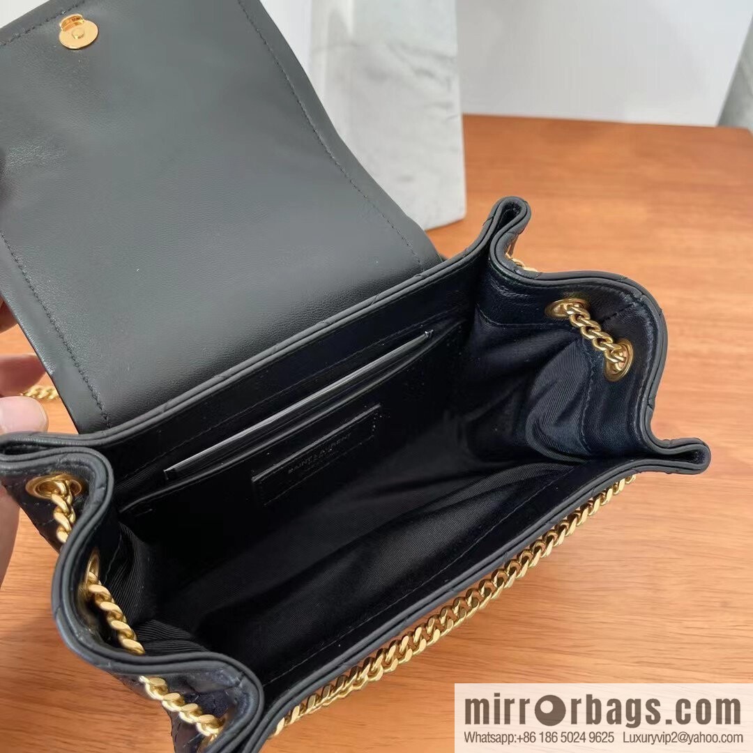 YSL 𝙈𝙊𝙉𝙊𝙂𝙍𝘼𝙈 𝙉𝙊𝙇𝙄𝙏𝘼 sheep leather mini handbag 672738 black