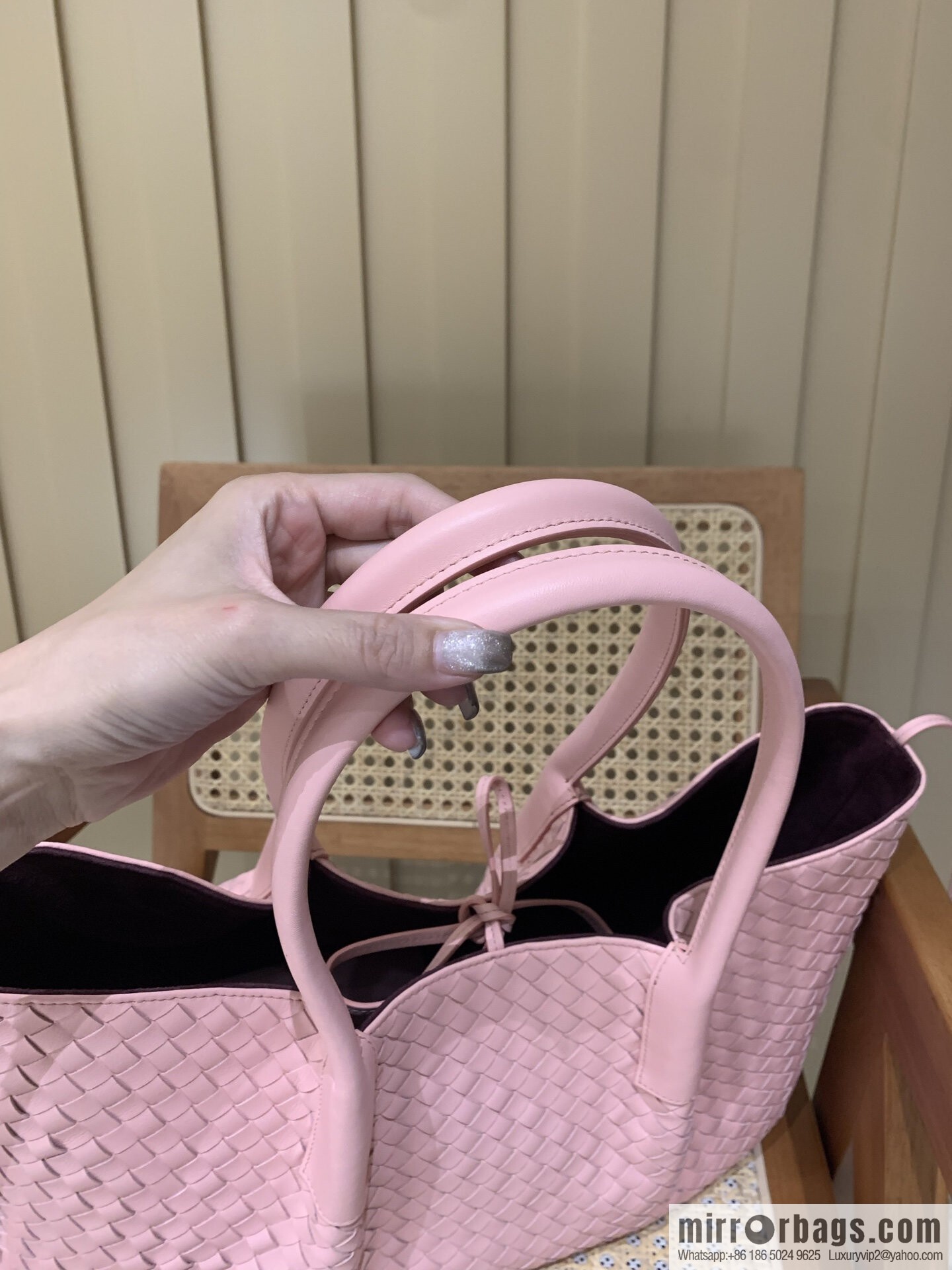 BV Large Pinacoteca Tote Bag 817166 Rose Powder