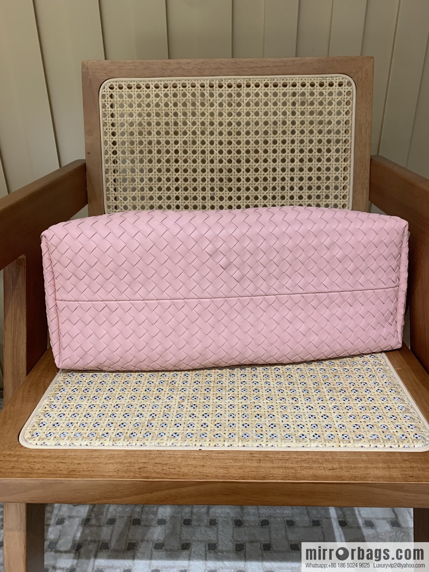 BV Large Pinacoteca Tote Bag 817166 Rose Powder