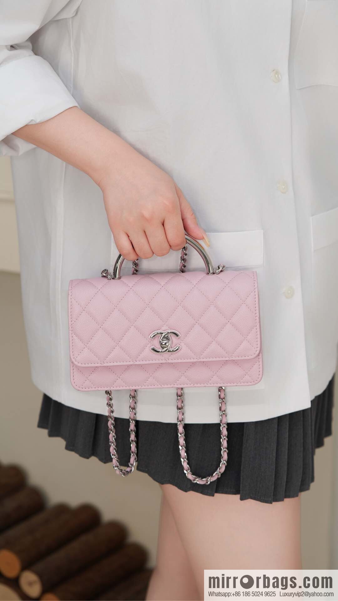 𝐂𝐡𝐚𝐧𝐞𝐥 𝟐𝟓𝐏 hidden model, handle organ bag, light powder 💗 AP3705