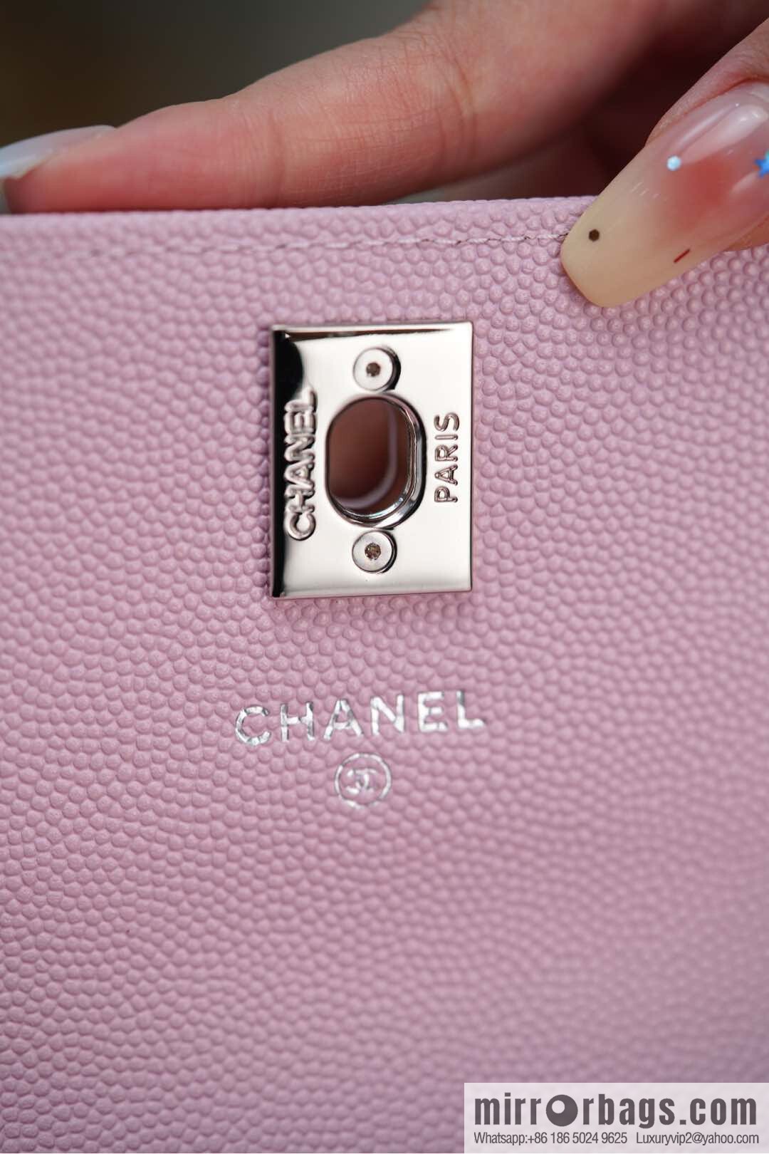 𝐂𝐡𝐚𝐧𝐞𝐥 𝟐𝟓𝐏 hidden model, handle organ bag, light powder 💗 AP3705