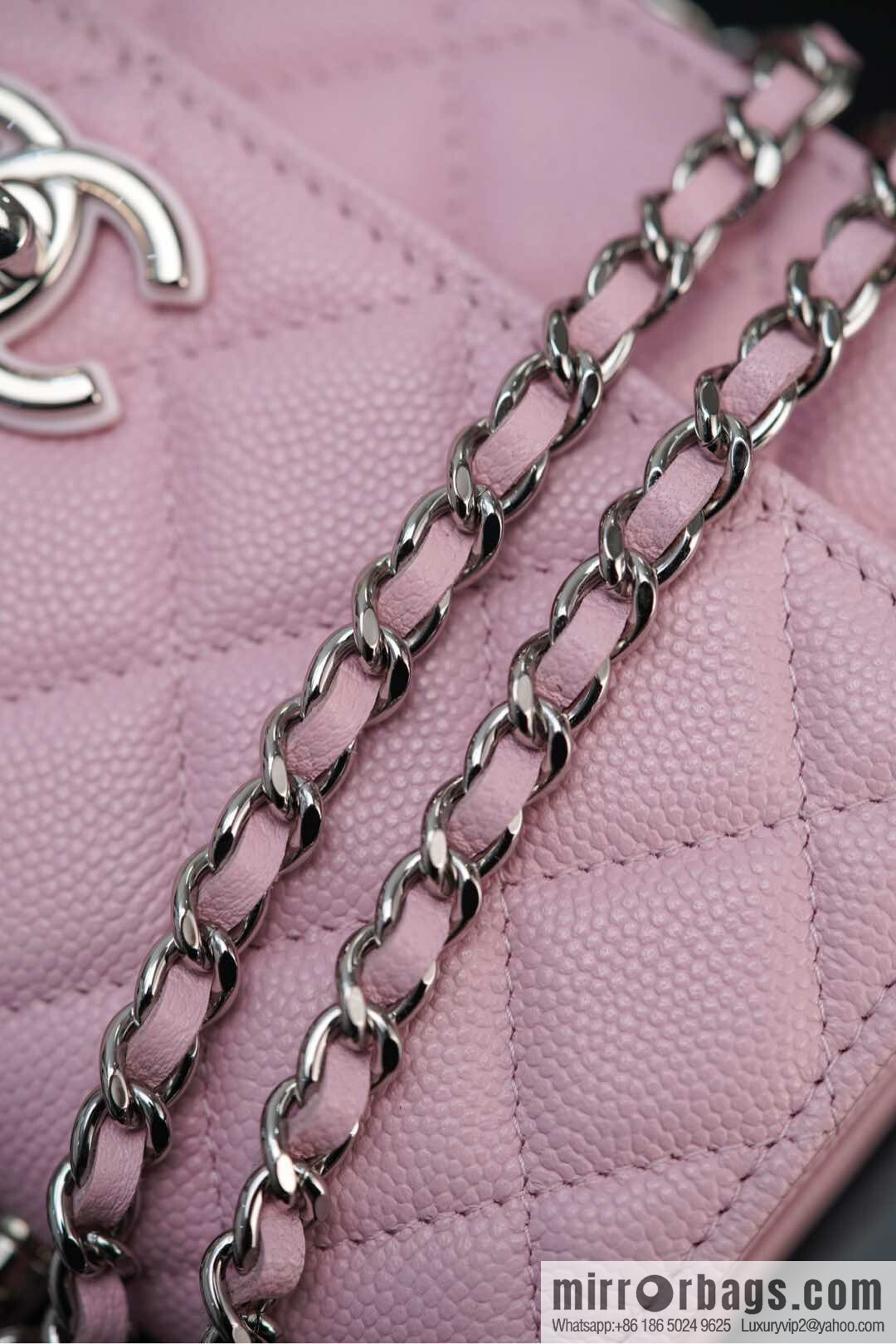 𝐂𝐡𝐚𝐧𝐞𝐥 𝟐𝟓𝐏 hidden model, handle organ bag, light powder 💗 AP3705