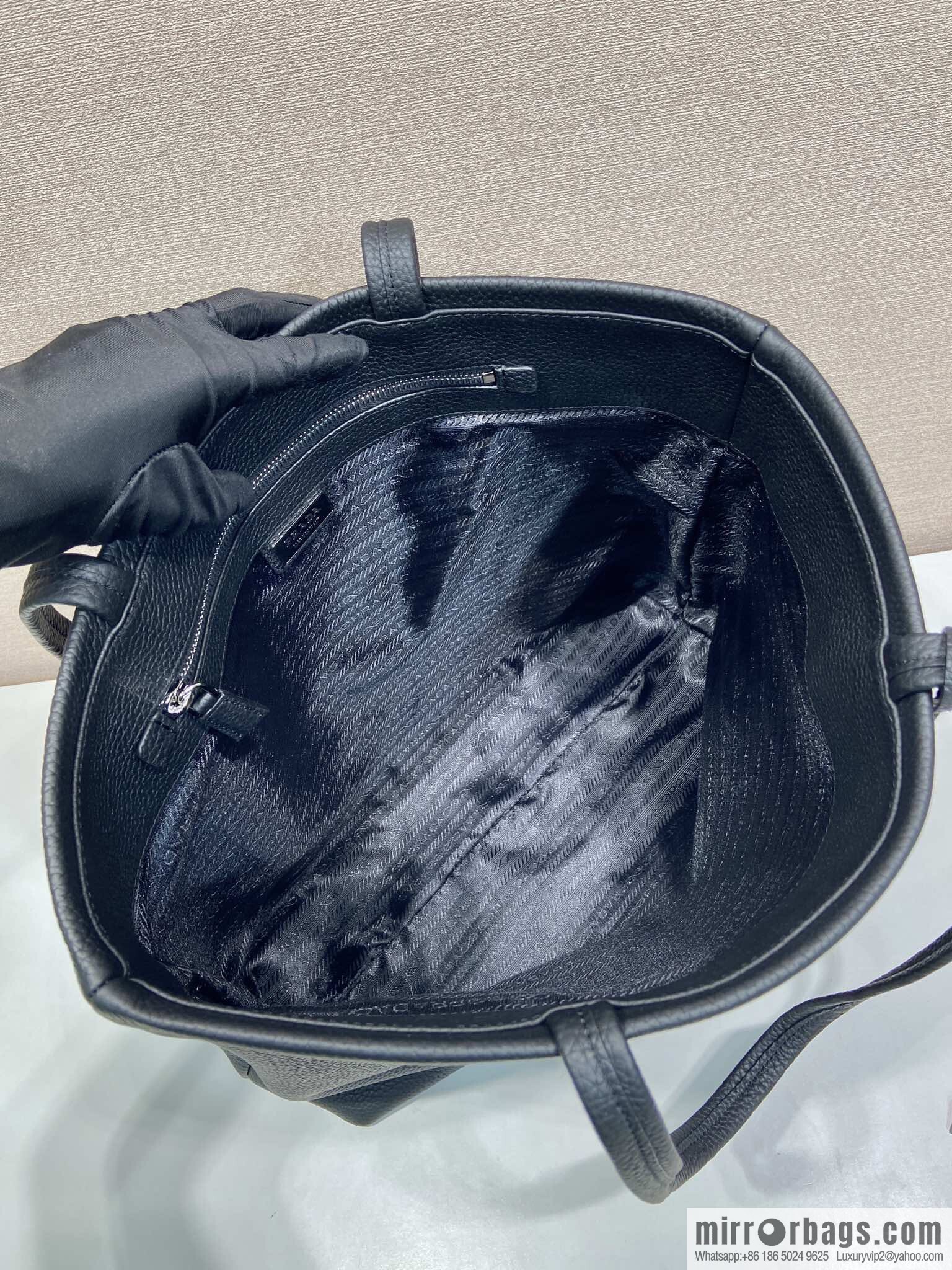 PRADA 🎉 new tote bag 🎉 2VG130 men's 🎉🎉 black