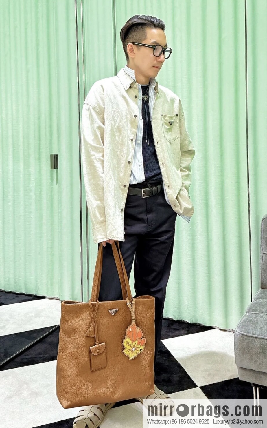 PRADA ๐ new tote bag ๐ 2VG130 men's ๐๐ caramel color