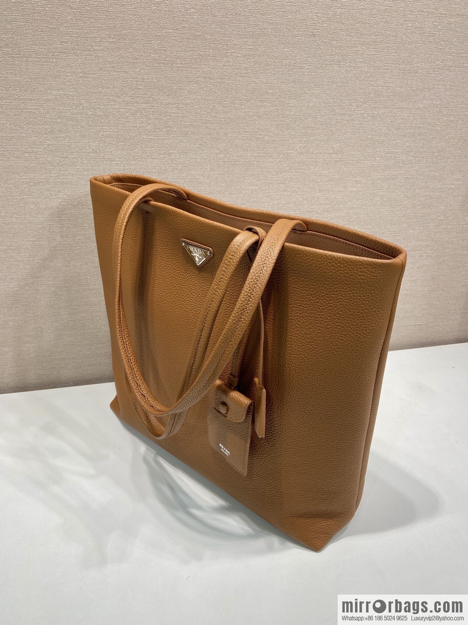PRADA ๐ new tote bag ๐ 2VG130 men's ๐๐ caramel color