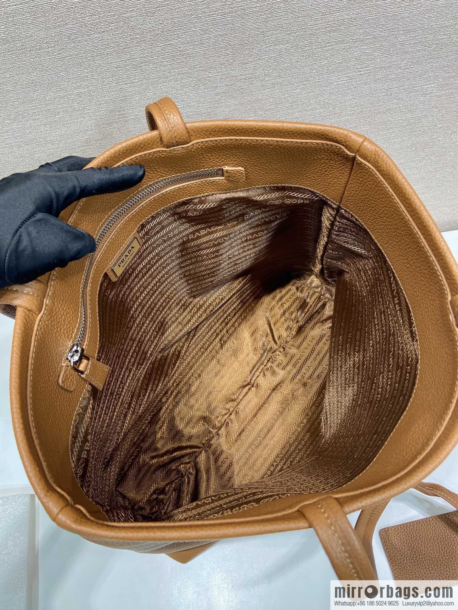 PRADA ๐ new tote bag ๐ 2VG130 men's ๐๐ caramel color