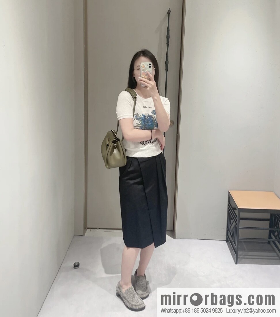 LOEWE new Madrid S 0807 olive green