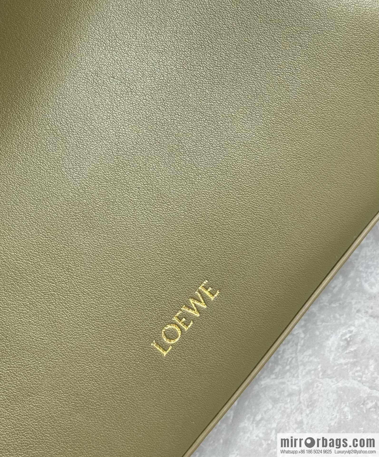 LOEWE new Madrid S 0807 olive green