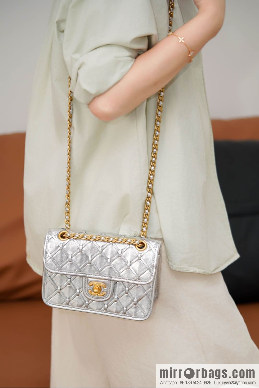 𝐂𝐡𝐚𝐧𝐞𝐥 𝟐𝟓𝐜 show new braided chain bag AS4797 silver