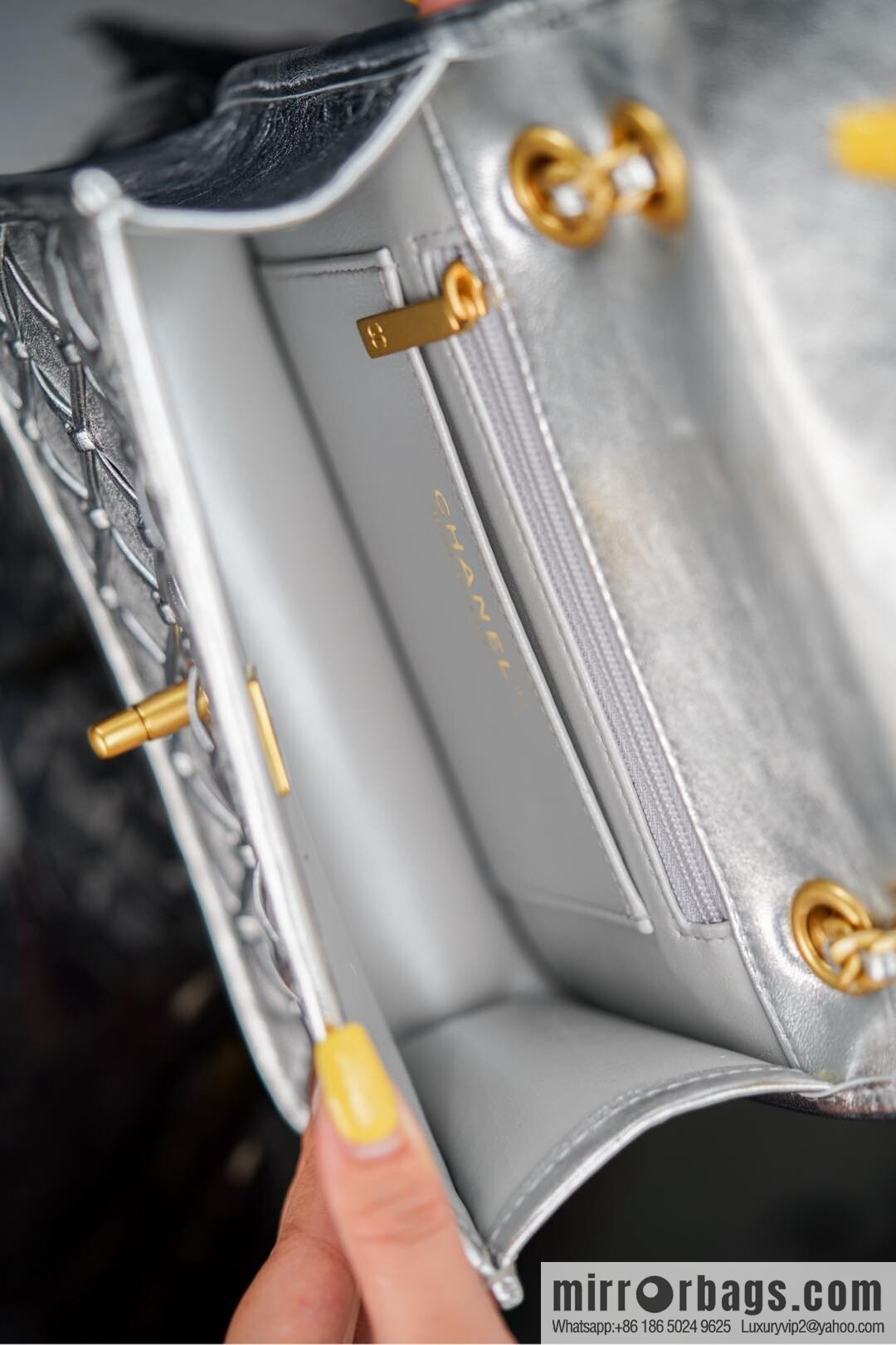 𝐂𝐡𝐚𝐧𝐞𝐥 𝟐𝟓𝐜 show new braided chain bag AS4797 silver