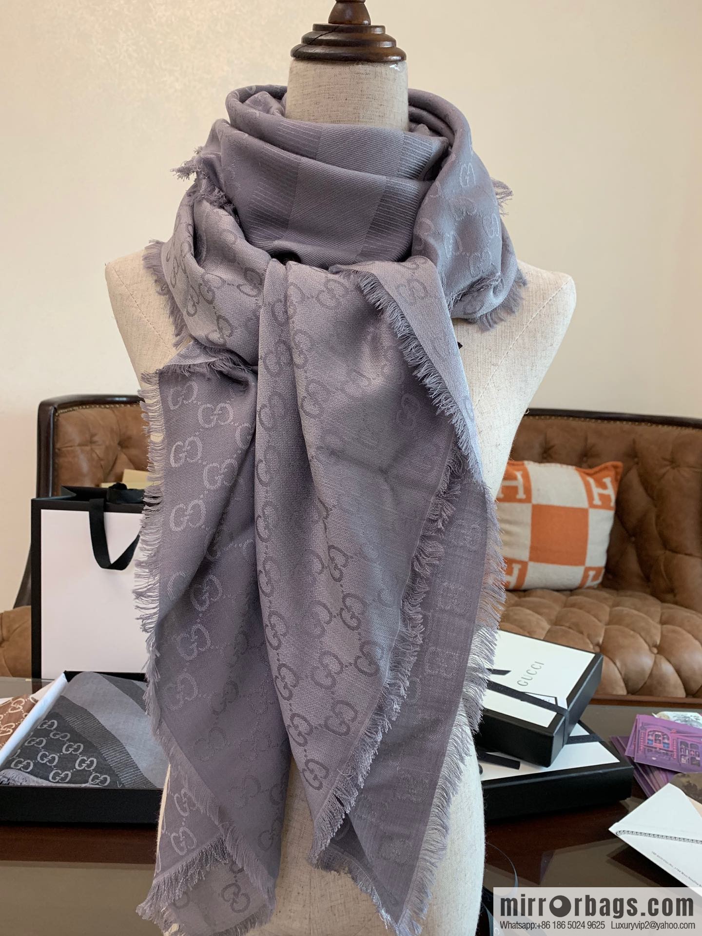 GUCCI Gucci letter pattern 100% silk wool scarf