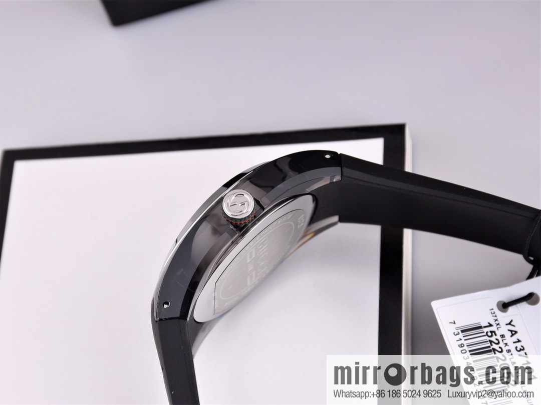 Gucci SYNC couple transparent quartz watch