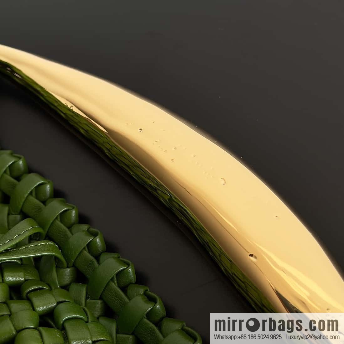 Bv new nappa small sheepskin field character woven sardines woven bag, model; 731166 green pepper green