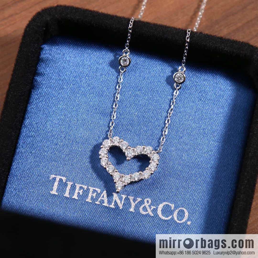New ☑️ tiffany full diamond peach heart love necklace