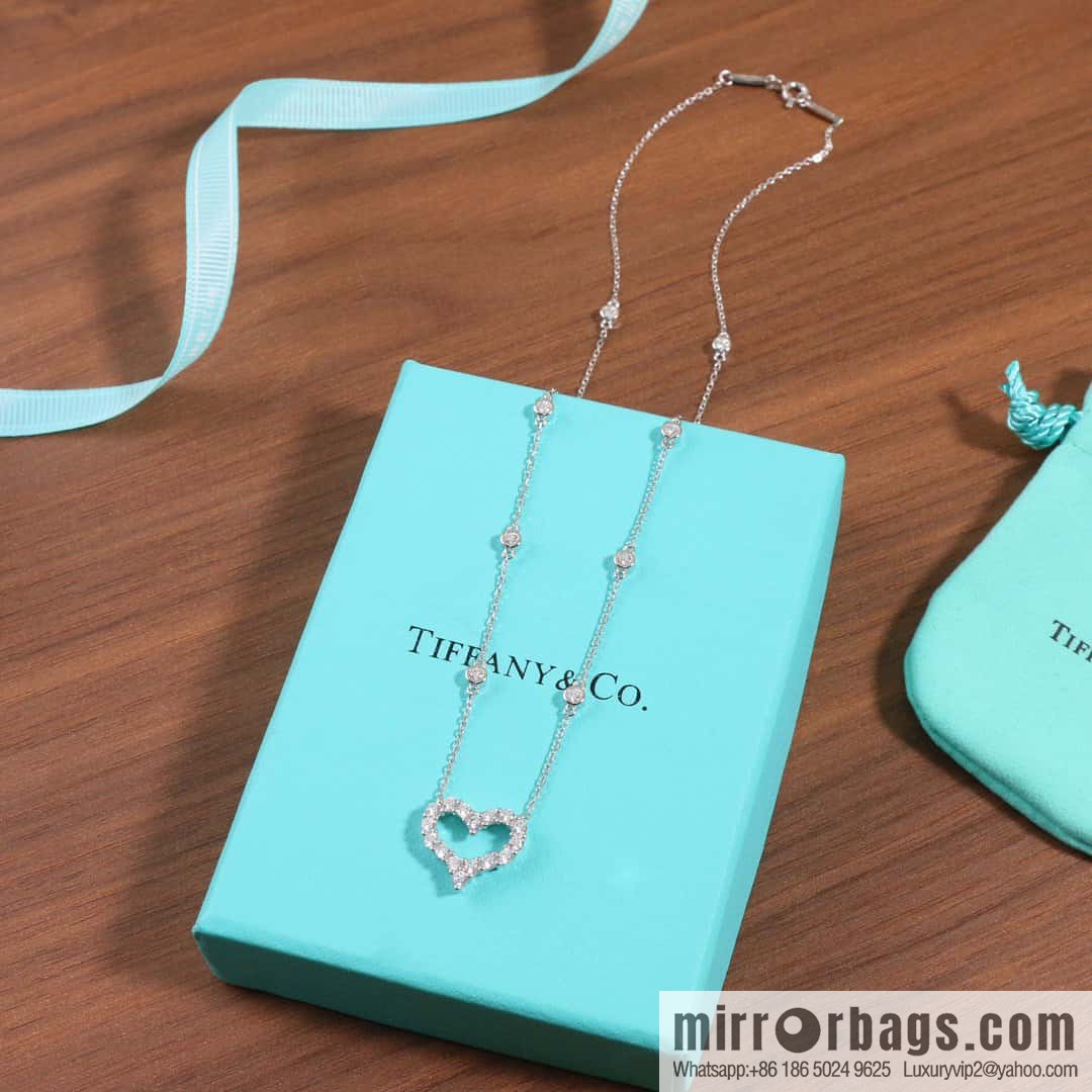 New ☑️ tiffany full diamond peach heart love necklace