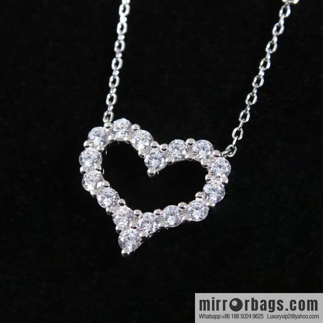 New ☑️ tiffany full diamond peach heart love necklace