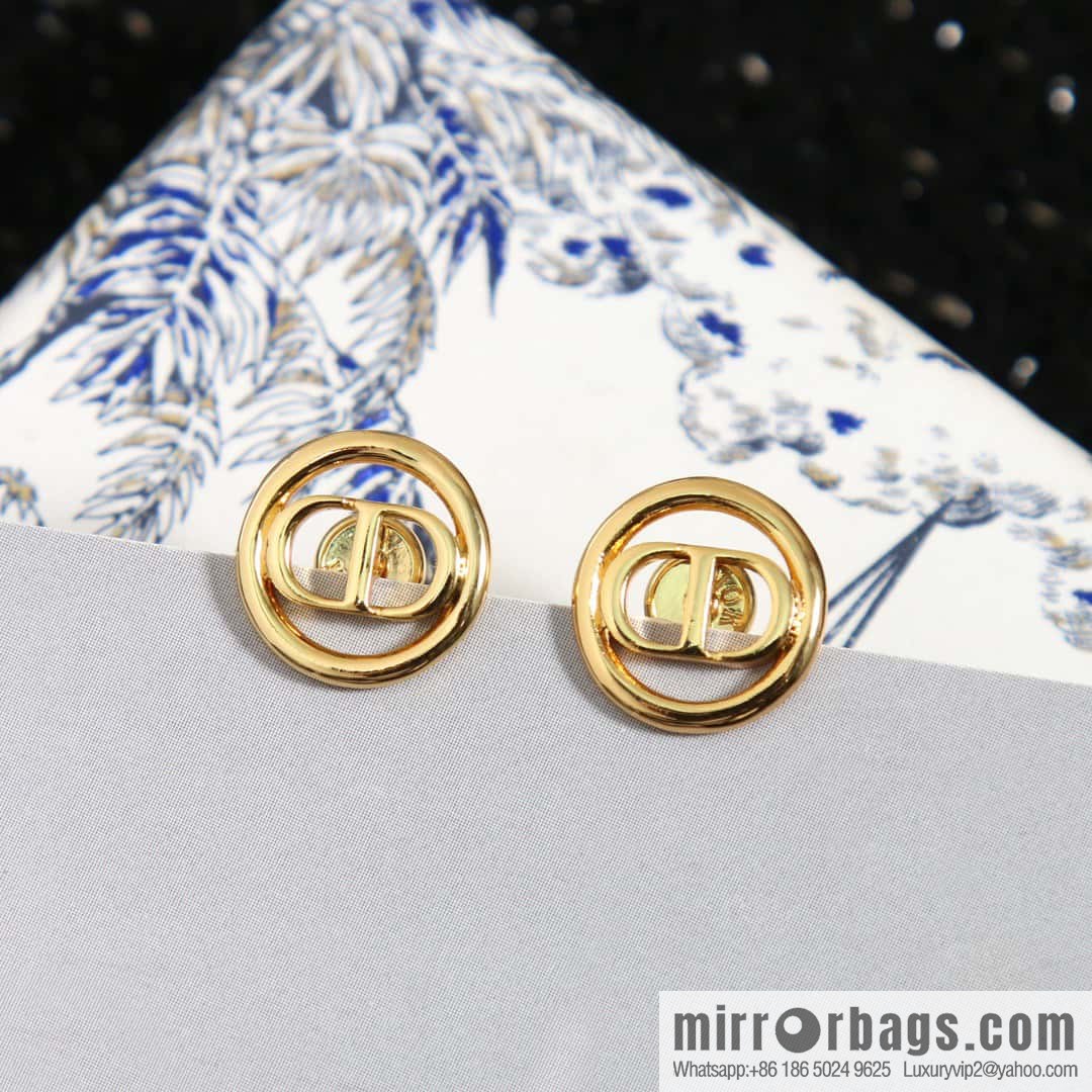 New ☑️ Dior gold round CD stud earrings