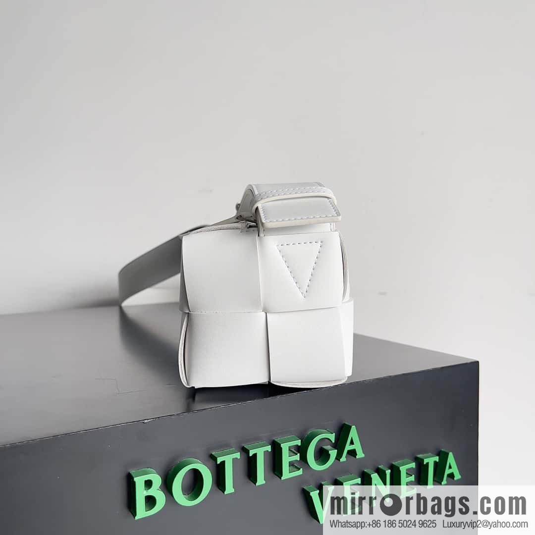 B Unisex same BRICK CASSETTE long shoulder strap series crossbody bag shoulder backpack model; 729251 white