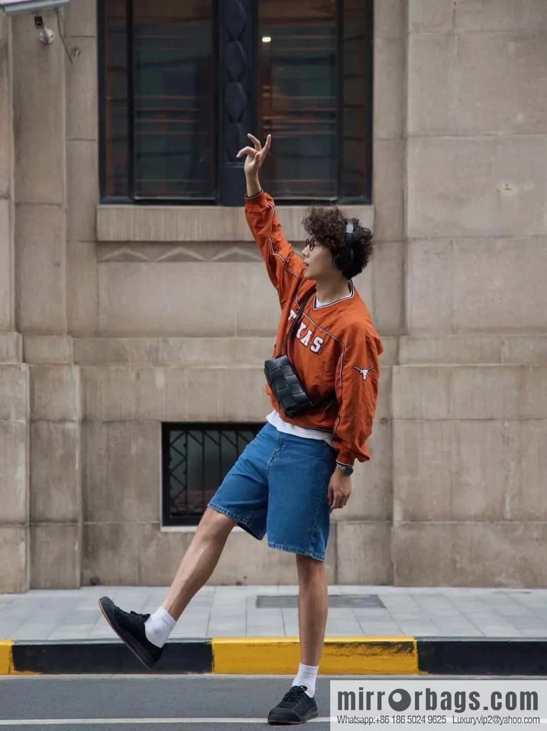 B Unisex same BRICK CASSETTE long shoulder strap series crossbody bag shoulder backpack model; 729251 black