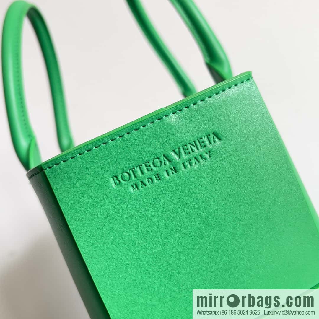 38Cm small four grid B home 2023 early spring new Arco Tote clutch bag model; 729244 Intreccio woven leather (fabric) tote handbag