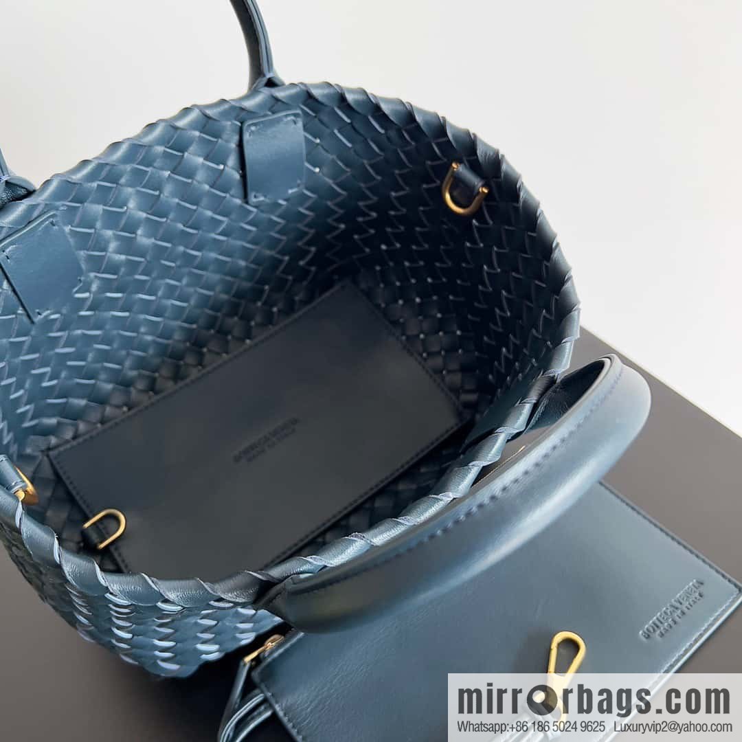 BV Mini Cabat Limited Edition mini vegetable basket BAG model; 709464 blue