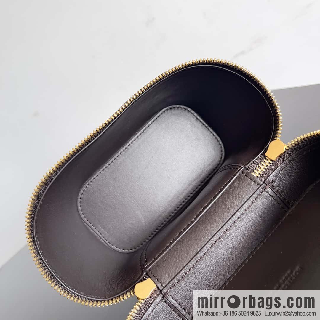 2023 new BV small box Bottega Veneta woven mini pouch model; 743551 small box bag