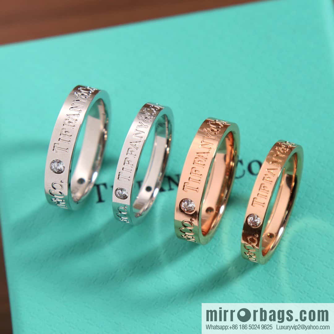 [Single] New ☑️ Tiffany & Co ® series three-diamond letter ring, wide version 4mm narrow version 3mm