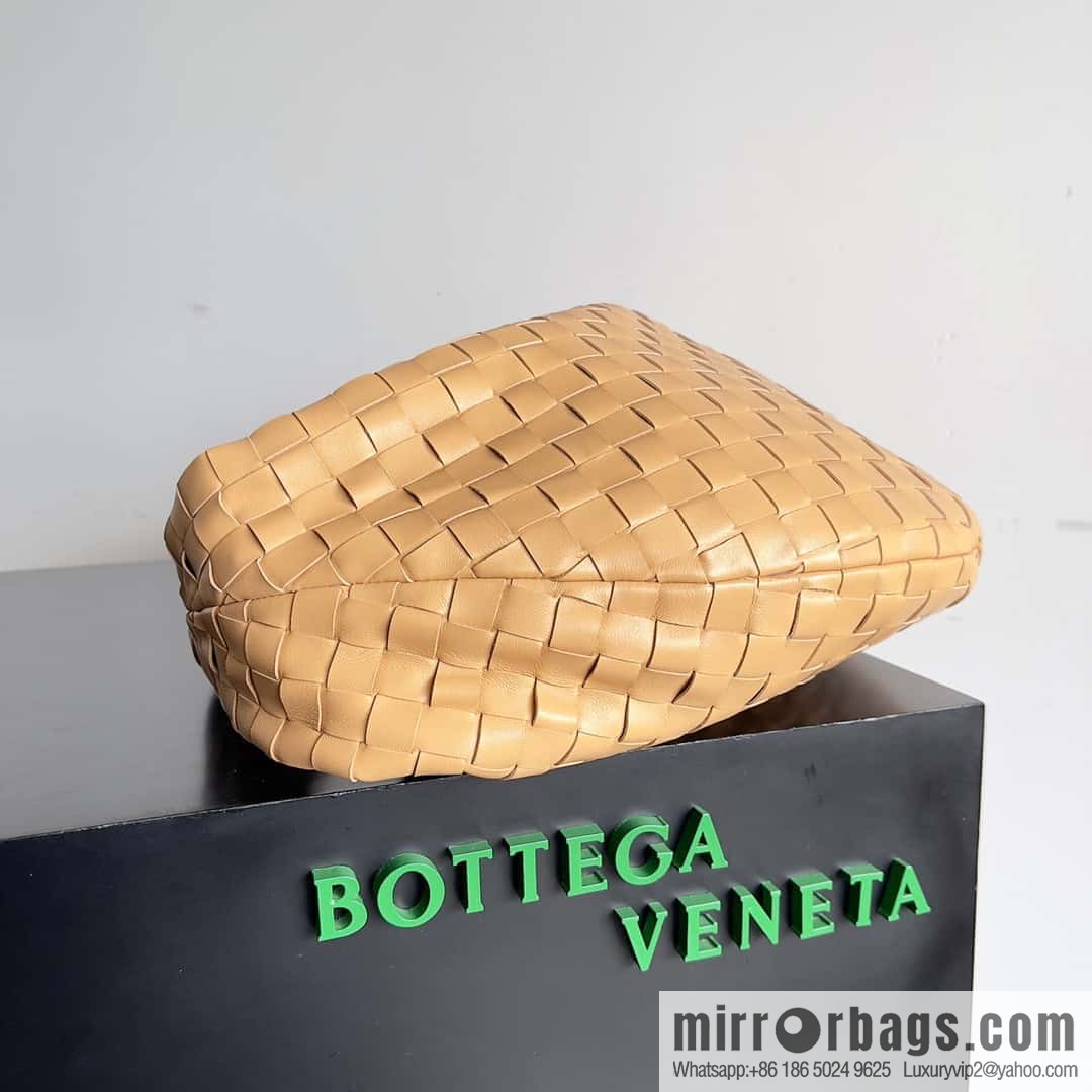 Bottega Veneta Jodie Bag Model #600261L