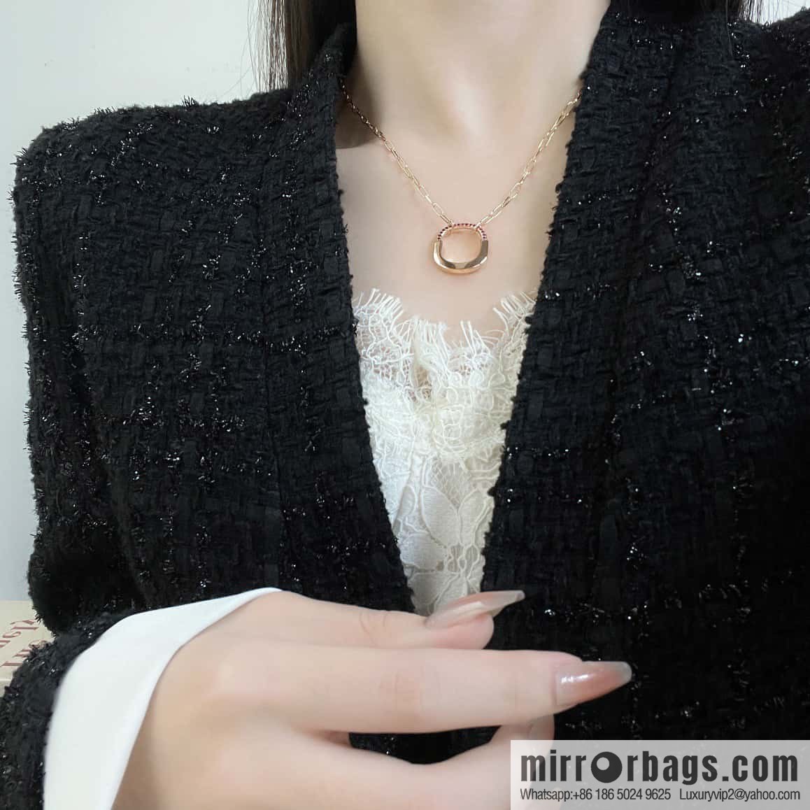 ☀️Tiffany Lock Pink Half Diamond Lock Head Necklace ☀️