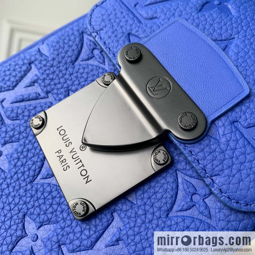 M82568 Blue S-Lock Vertical mini handbag