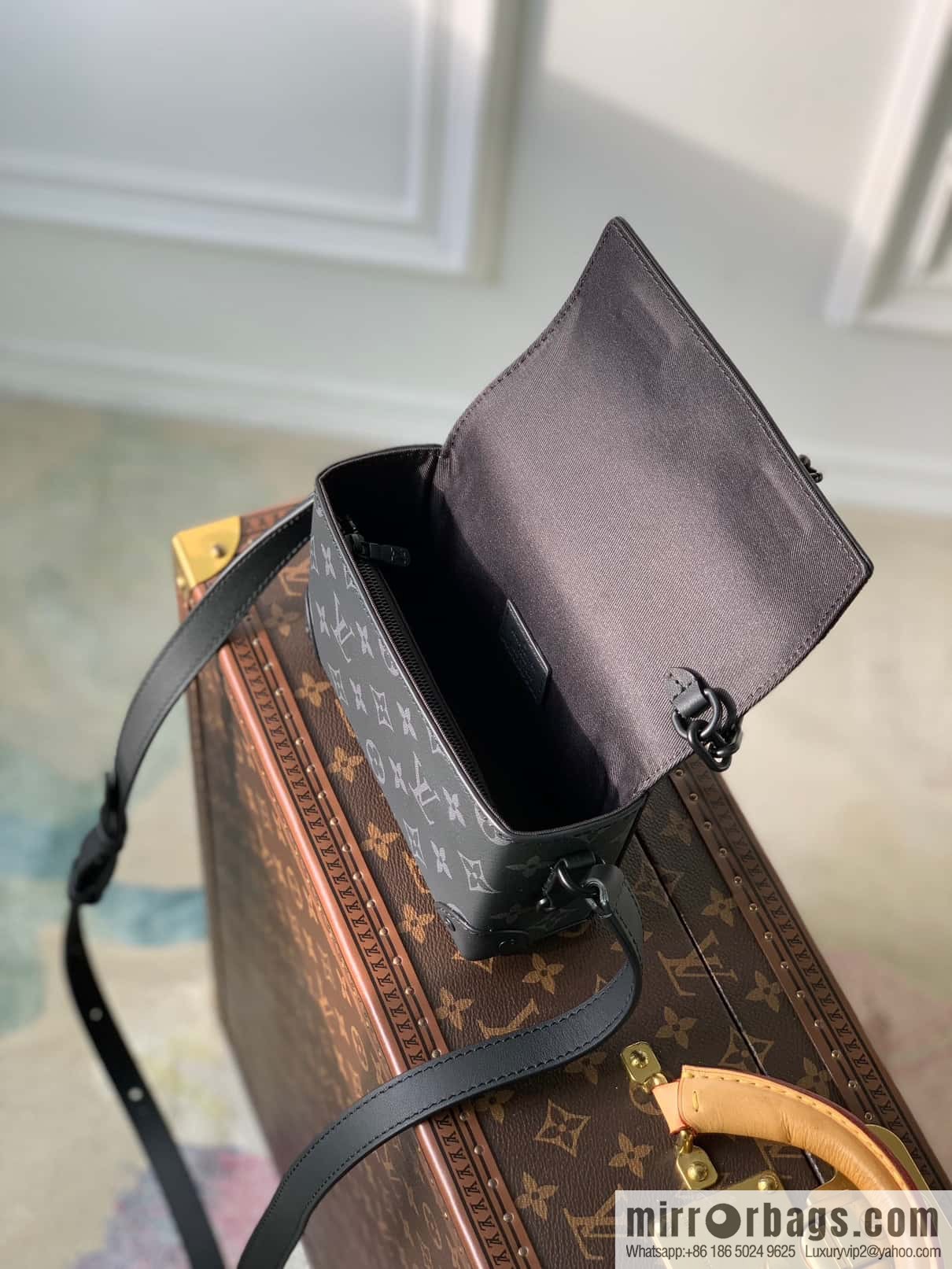 LV M81783 black flower STEAMER mini handbag