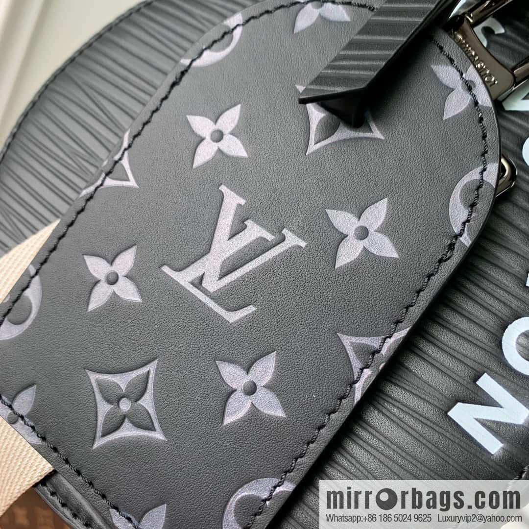 M23092 black Soft Polochon handbag