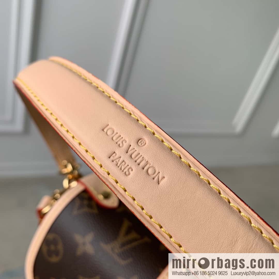 M46740 monogram SAUMUR BB handbag