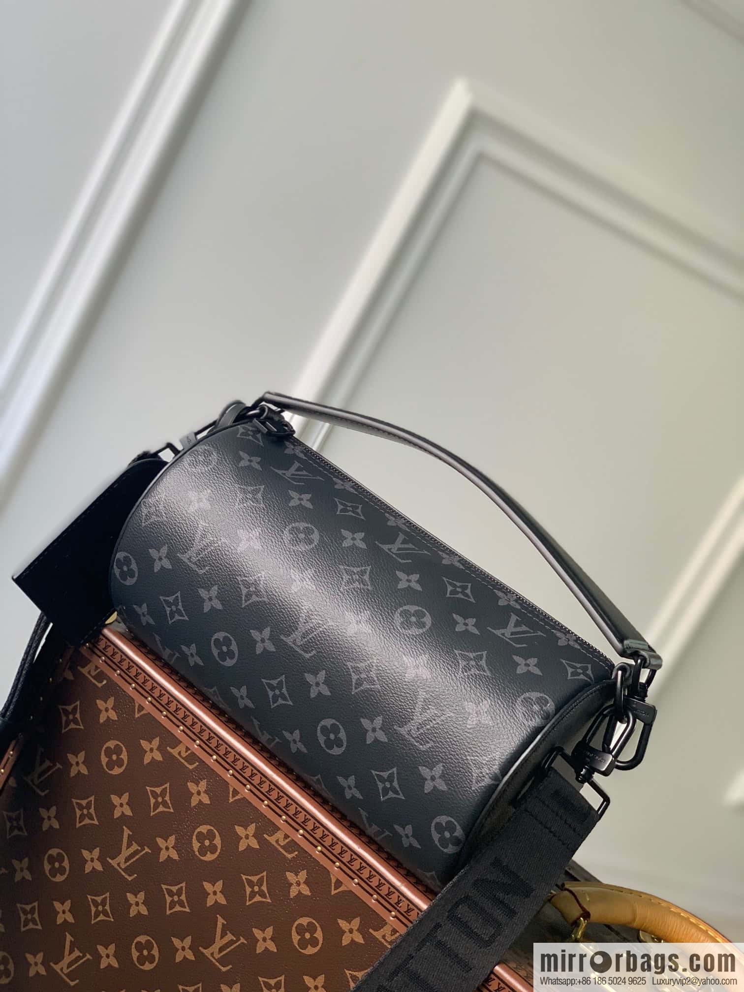 M46692 Black Flower, Soft Polochon Handbag