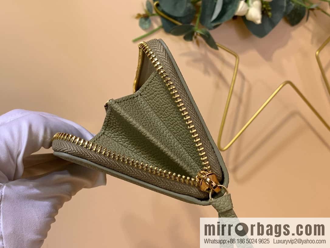 M82478 Grass green (silk screen) Clemence clip