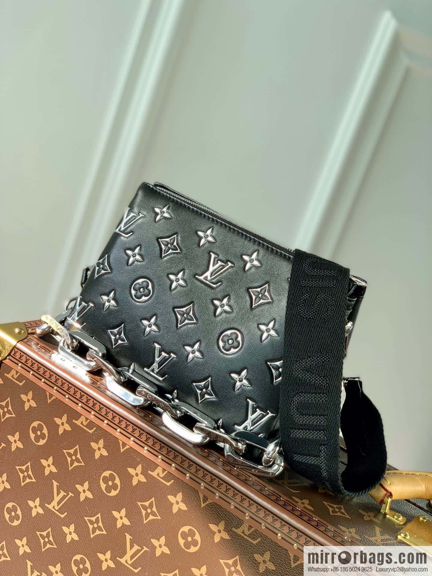 Coussin BB handbag M57654