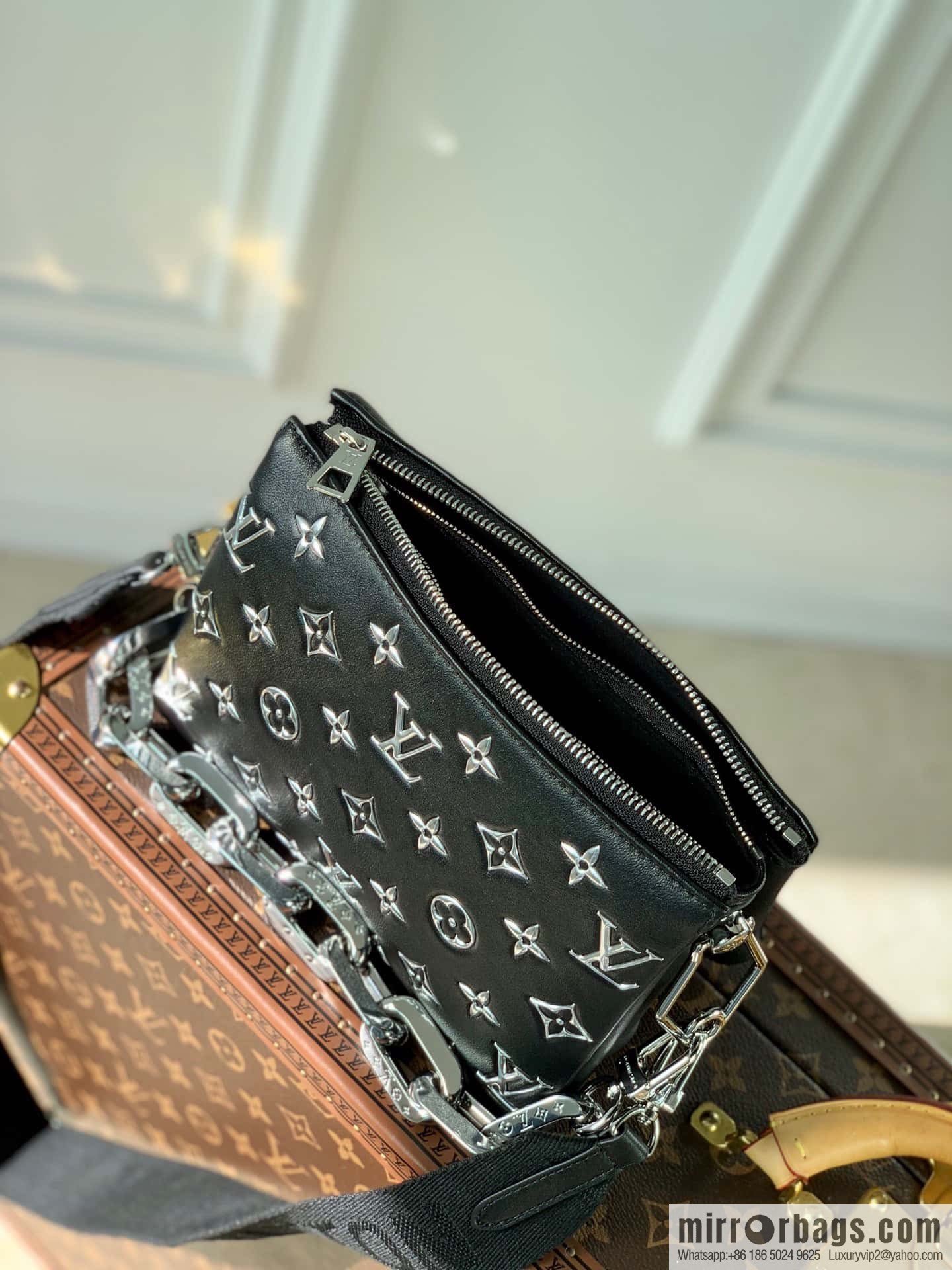 Coussin BB handbag M57654