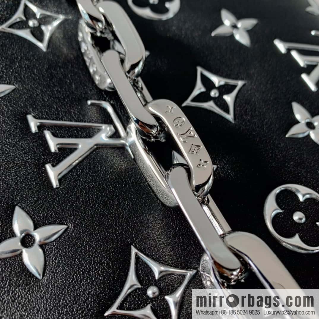 [Coussin Small Handbag] M57791 Vuittamins Capsule Series