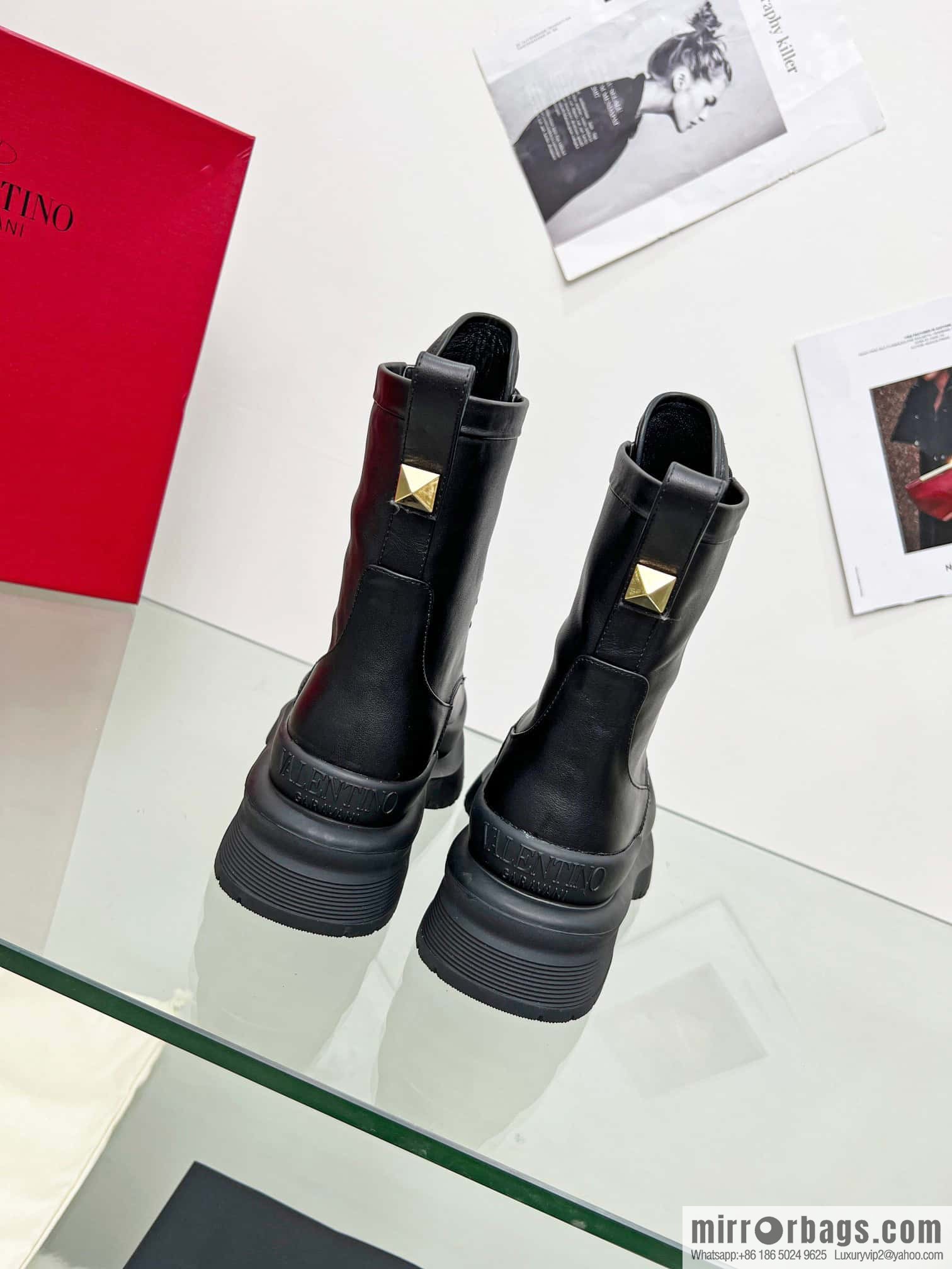 π°π°ππ΄πΏπΈπππΌππ Valentino. Classic Valentino stud boots
