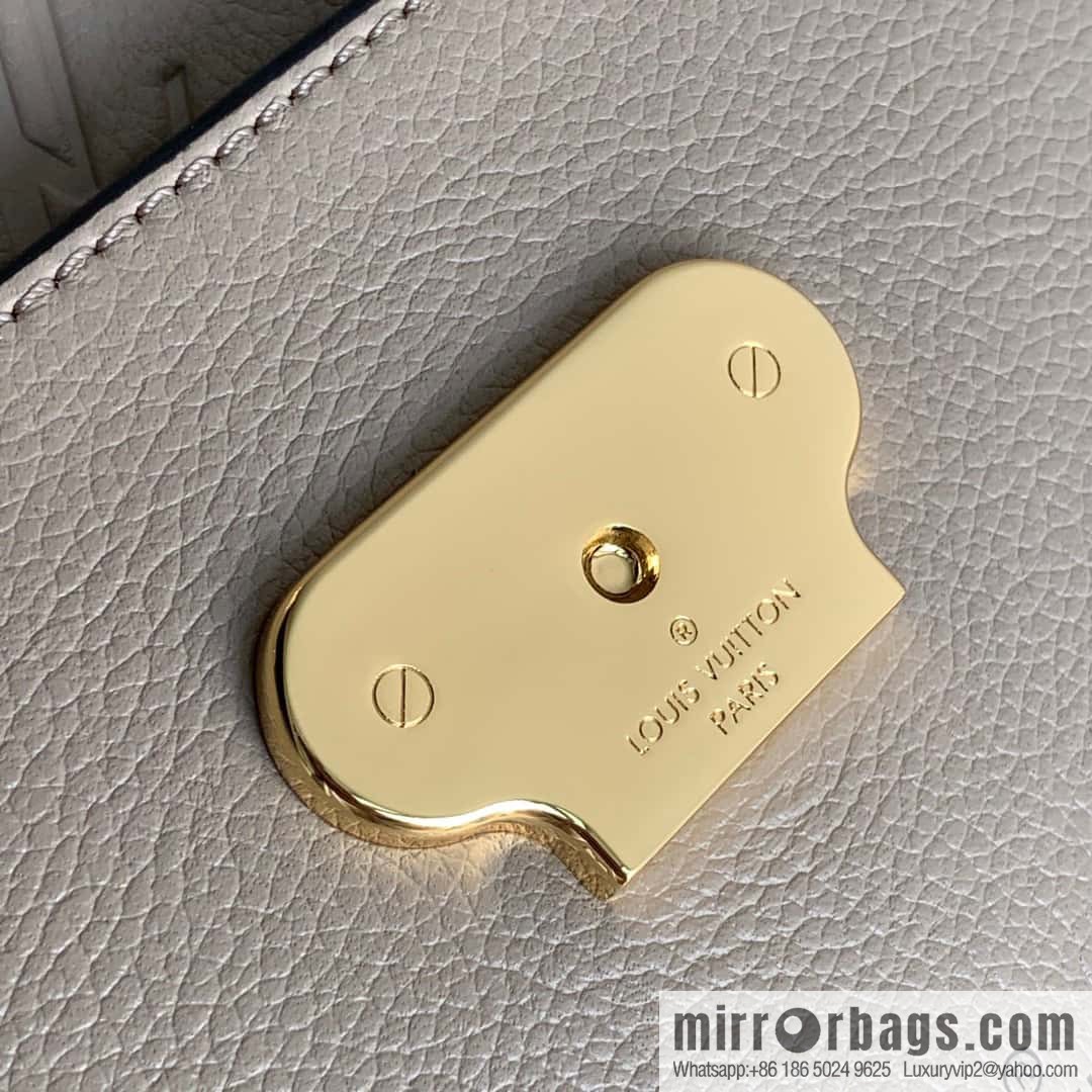 M43931 M44550 VAVIN BB handbag