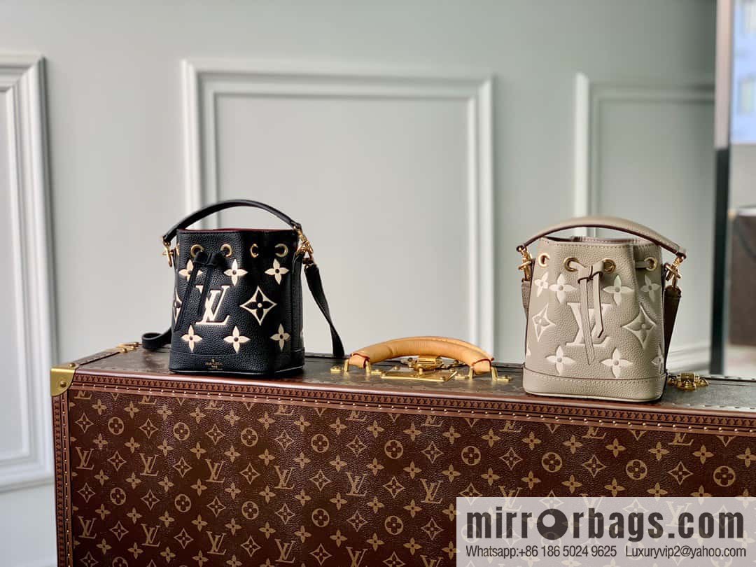 M46291 NANO NO E handbag