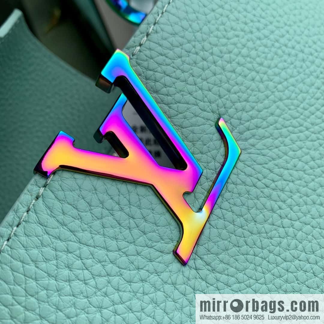 M22055 CAPUCINES medium handbag