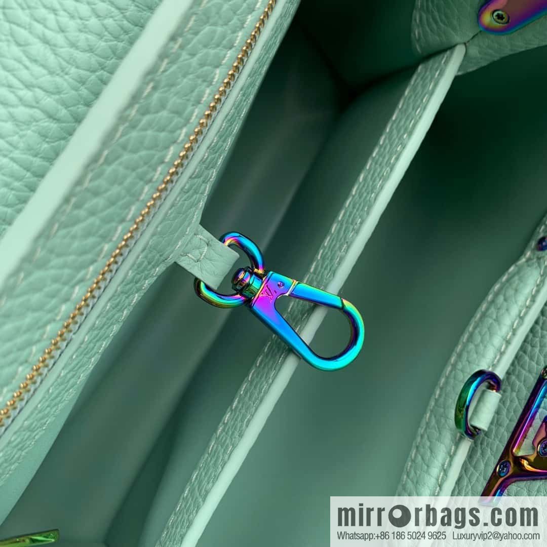 M22055 CAPUCINES small handbag